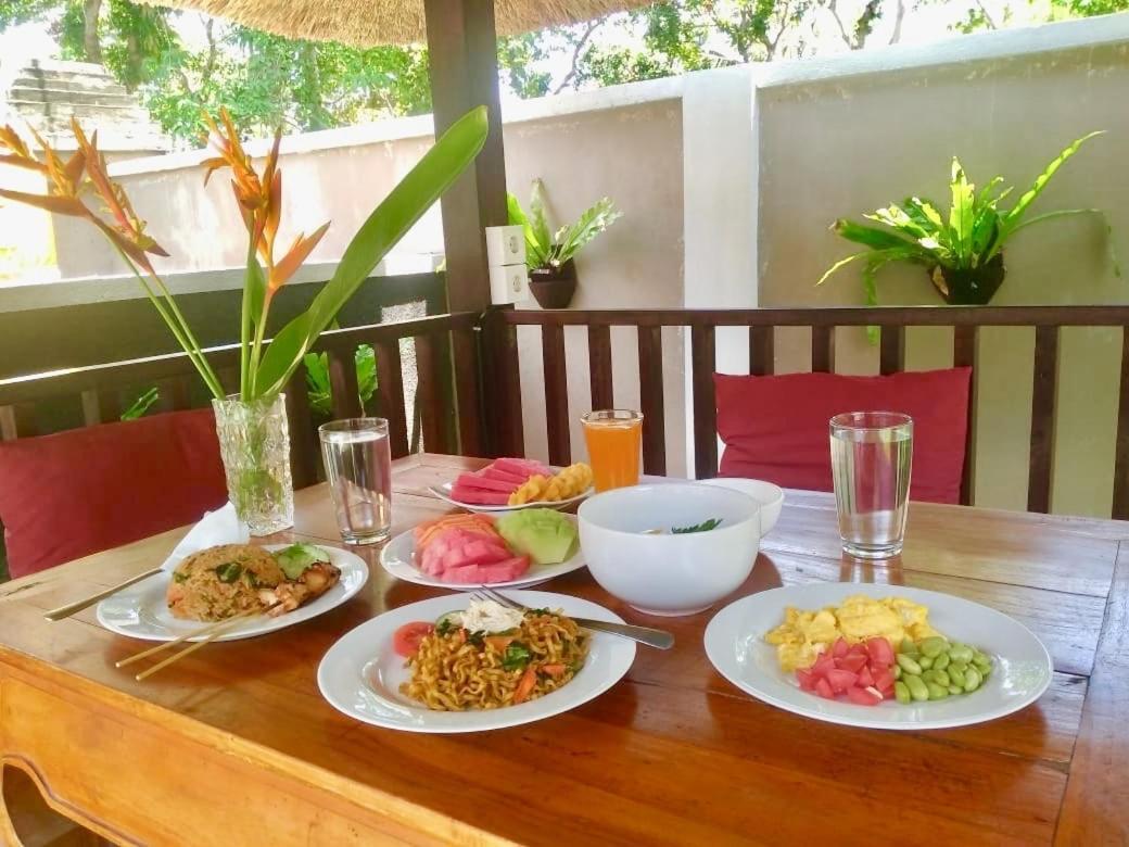 The Celuk Homestay Jimbaran Eksteriør bilde